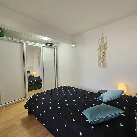 Mood Heart Of * בוקרשט